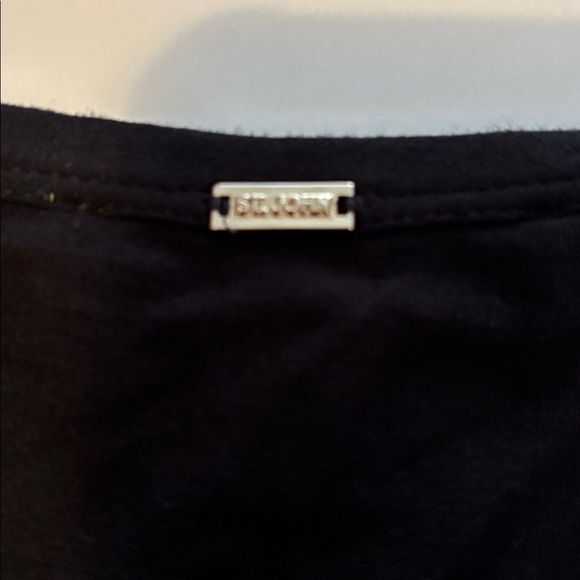 St. John Black Sequin Sweater made in Mexico - Picture 5 of 7